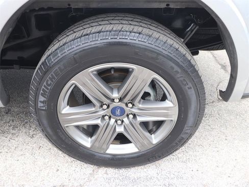 Certified 2020 Ford F150 Lariat w/ Equipment Group 502A Luxury image 23