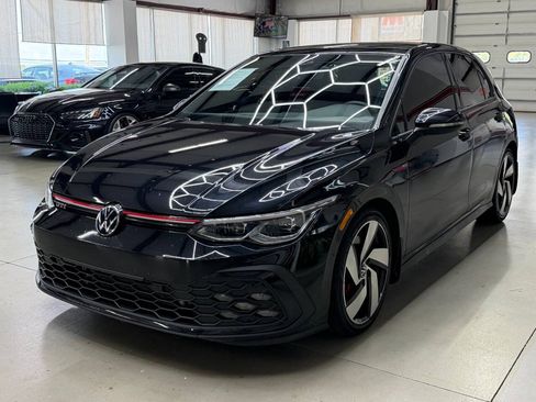 Used 2022 Volkswagen GTI SE FWD image 5