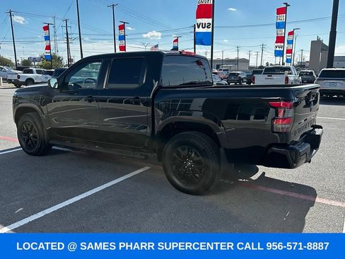 Used 2023 Nissan Frontier SV w/ Midnight Edition Package AWD/4WD image 9