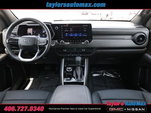 Used 2025 Chevrolet Colorado Trail Boss AWD/4WD image 9
