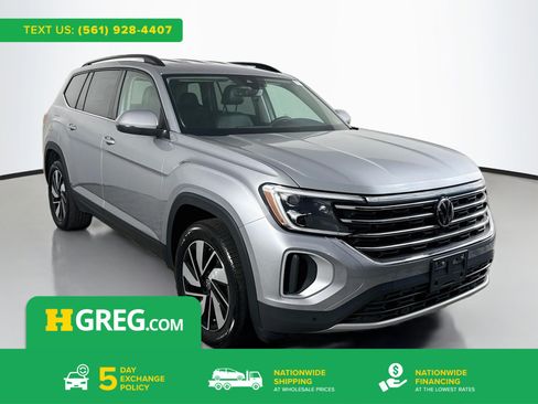 Used 2026 Volkswagen Atlas SE AWD/4WD image 1