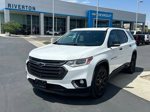 Used 2020 Chevrolet Traverse Premier w/ Redline Edition AWD/4WD image 12