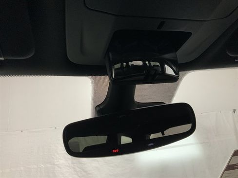 Used 2025 Chrysler Pacifica Select FWD image 51
