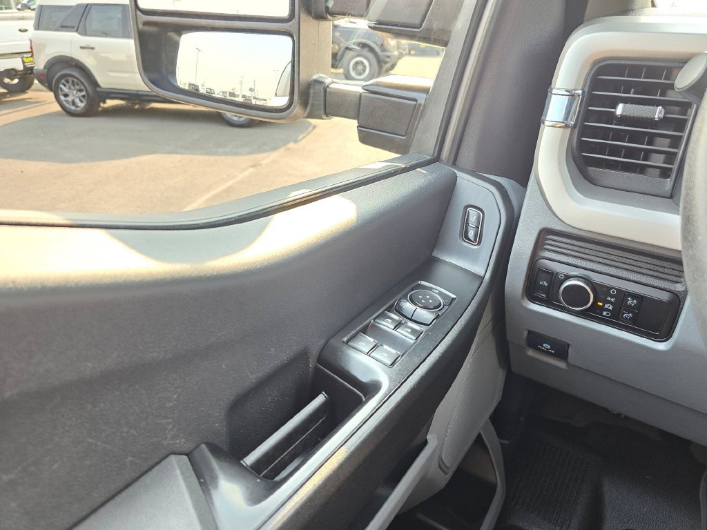 Used 2023 Ford F250 XL AWD/4WD image 29