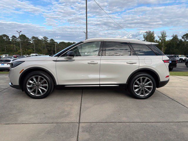 Used 2022 Lincoln Corsair FWD w/ Premium Package image 4