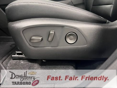 New 2026 Chevrolet Traverse LT w/ Sun and Wheel Package image 30