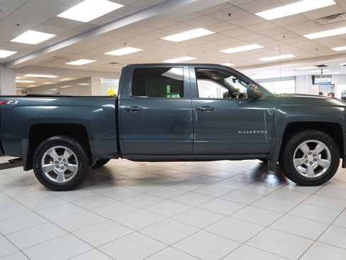 Used 2018 Chevrolet Silverado 1500 LT w/ All Star Edition AWD/4WD image 11