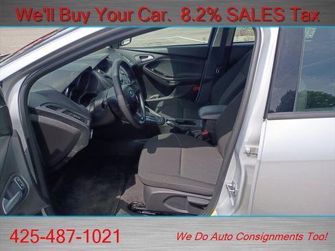 Used 2018 Ford Focus SE FWD image 20