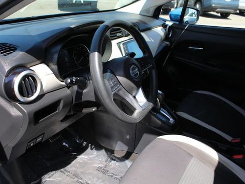 Used 2021 Nissan Versa SV FWD image 52