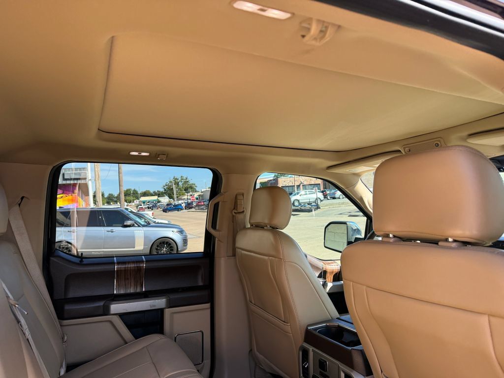 Used 2019 Ford F150 Lariat w/ Equipment Group 502A Luxury AWD/4WD image 17