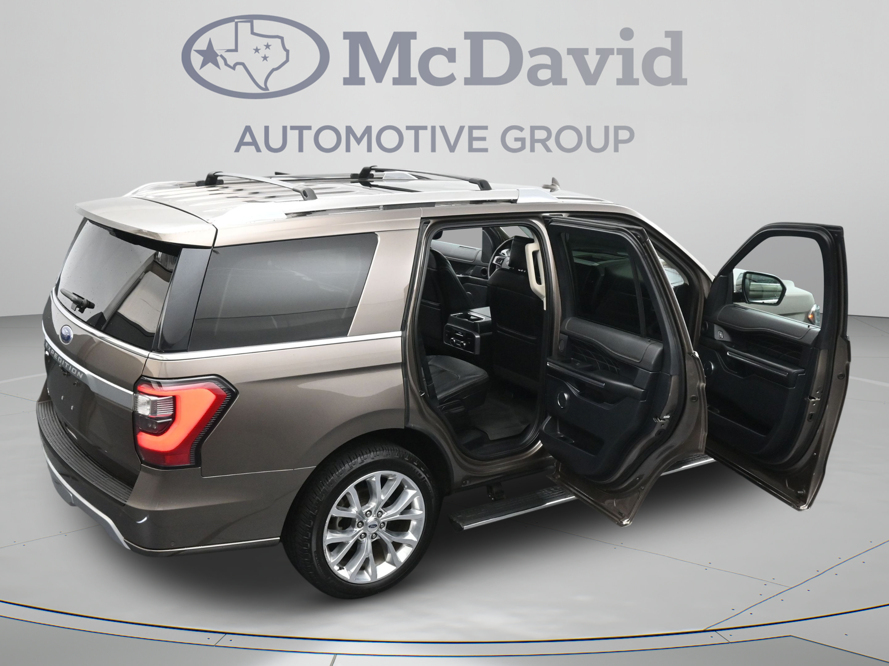 Used 2019 Ford Expedition Platinum RWD image 47