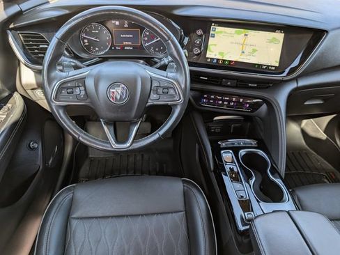 Used 2022 Buick Envision Avenir w/ Safety Package FWD image 19
