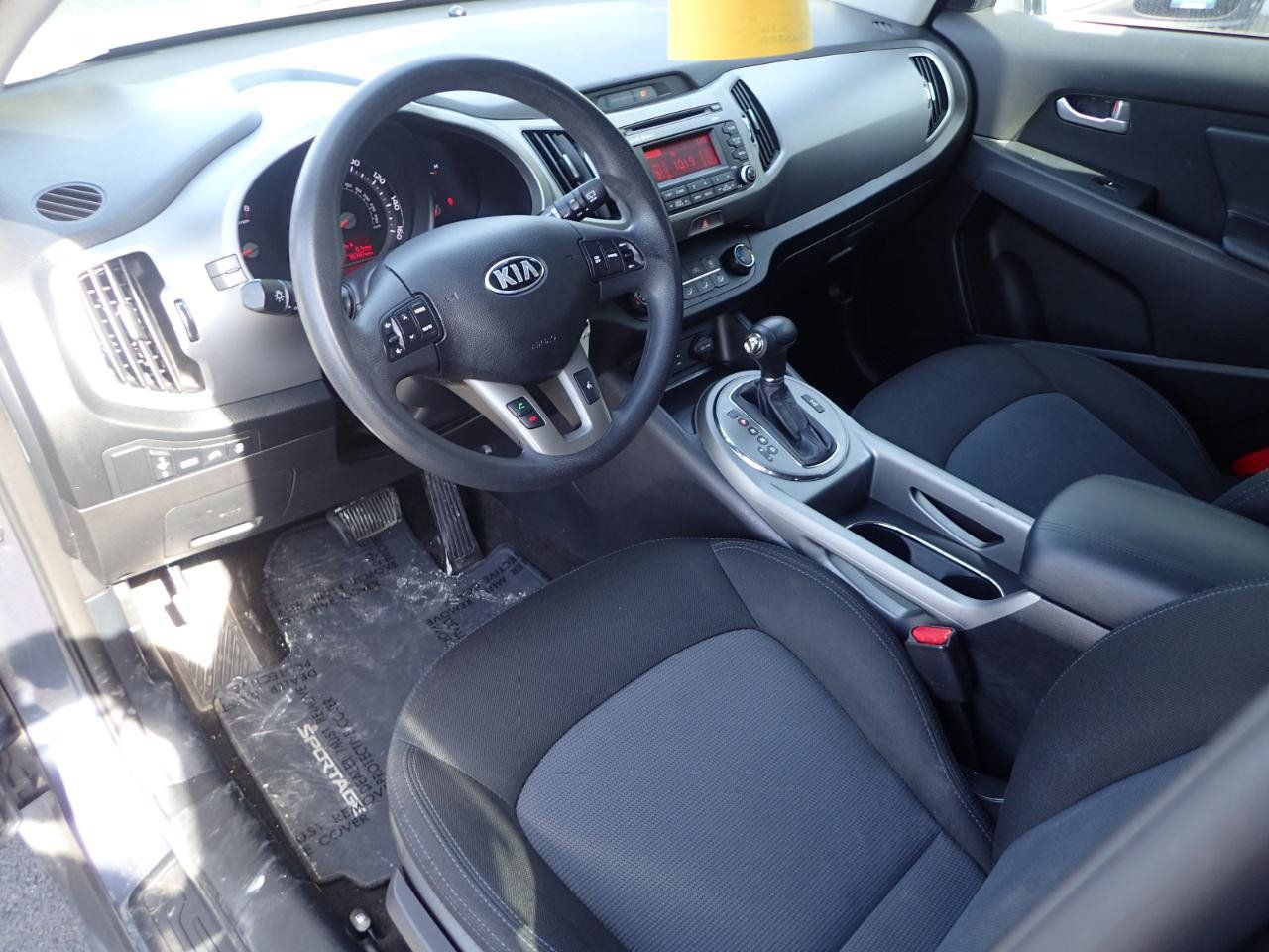 Used 2016 Kia Sportage LX AWD/4WD image 10