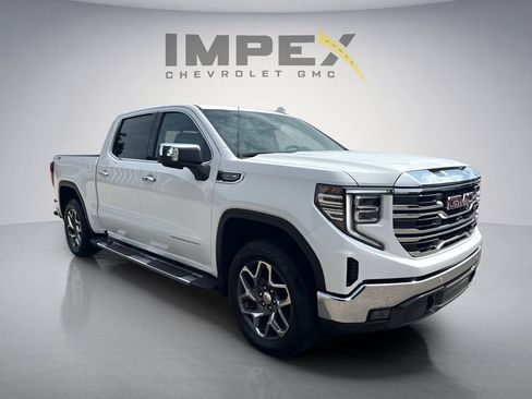 Used 2025 GMC Sierra 1500 SLT w/ SLT Premium Plus Package AWD/4WD image 7