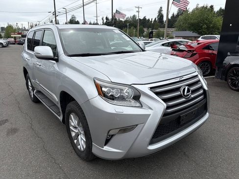 Used 2017 Lexus GX 460 AWD/4WD image 4