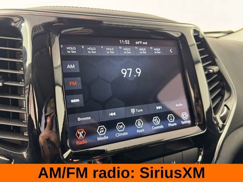 Used 2022 Jeep Cherokee Limited image 14