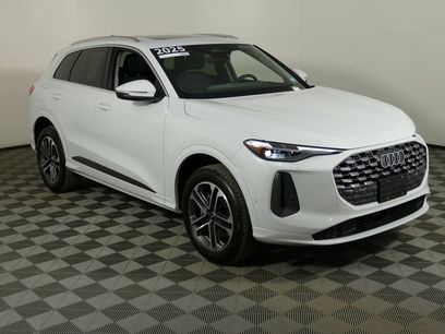 Certified 2025 Audi Q5 2.0T Premium Plus w/ Premium Plus