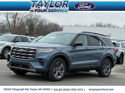 New 2026 Ford Explorer Active w/ Active Comfort Package
