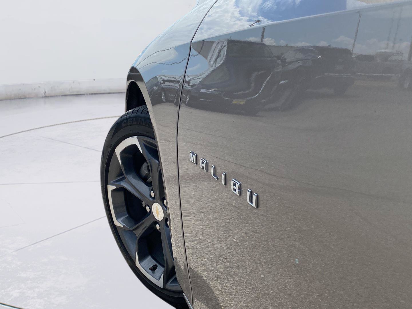 Used 2024 Chevrolet Malibu LT FWD image 12