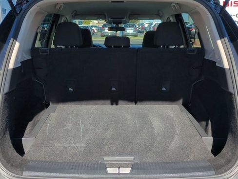 Used 2023 Nissan Rogue S image 13