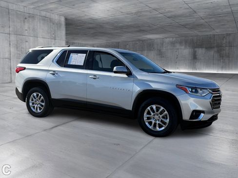 Certified 2021 Chevrolet Traverse LT image 7