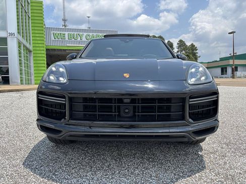 Used 2023 Porsche Cayenne Turbo AWD/4WD image 9
