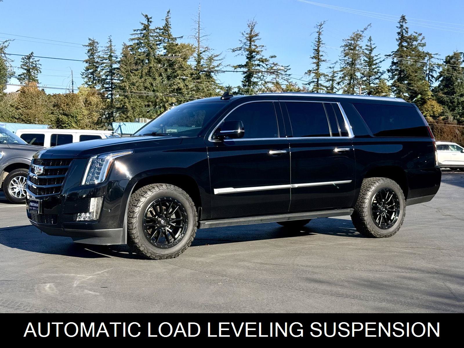 Used 2019 Cadillac Escalade ESV Platinum AWD/4WD image 4