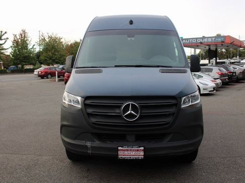 Used 2019 Mercedes-Benz Sprinter 144 Cargo image 5