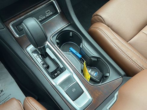 Used 2025 Subaru Ascent Touring image 34