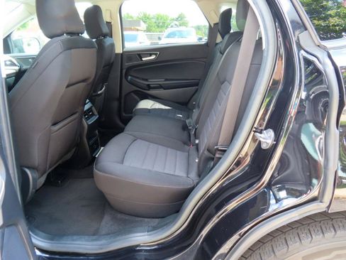 Used 2021 Ford Edge SE FWD image 17