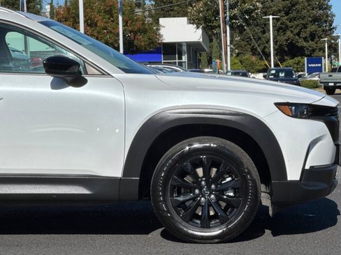 Used 2025 MAZDA CX-50 AWD 2.5 S w/ Premium Package image 35