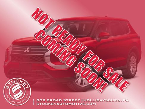 Used 2025 Mitsubishi Outlander ES AWD/4WD image 1