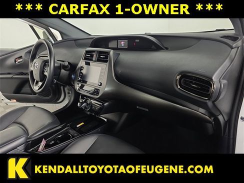 Used 2021 Toyota Prius image 17