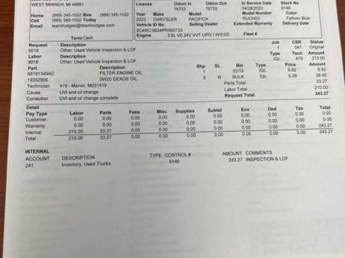 Used 2023 Chrysler Pacifica Touring-L image 41