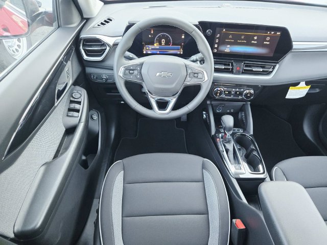 New 2026 Chevrolet TrailBlazer LT w/ Convenience Package FWD image 10