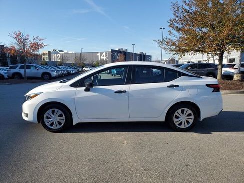 Certified 2025 Nissan Versa S w/ Trunk Package image 7