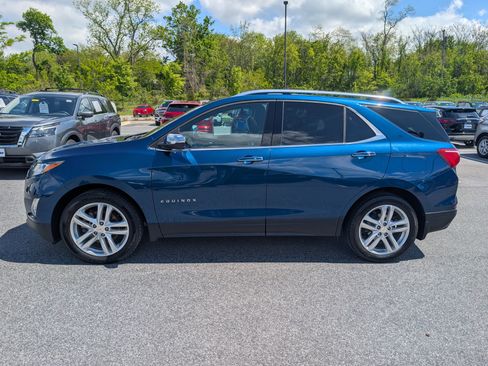 Used 2019 Chevrolet Equinox Premier AWD/4WD image 2