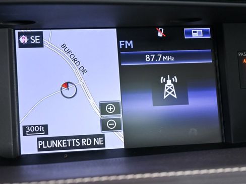 Used 2016 Lexus ES 350 w/ Luxury Package w/Wood Trim image 14