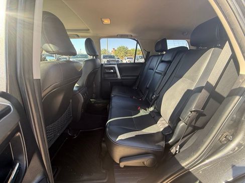 Used 2015 Toyota 4Runner Limited AWD/4WD image 22
