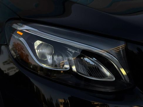 Used 2019 Mercedes-Benz GLC 63 AMG S image 12