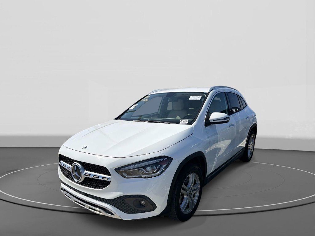 Used 2021 Mercedes-Benz GLA 250 w/ Premium Package image 1