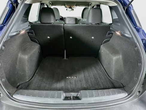 Used 2025 Nissan Kicks S FWD image 27