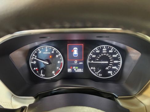 Used 2022 Subaru Outback Limited AWD/4WD image 16
