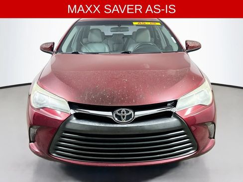 Used 2017 Toyota Camry XLE FWD image 2