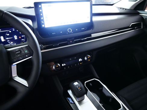 New 2026 Mitsubishi Outlander SE AWD/4WD image 5