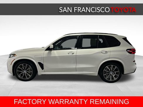 Used 2024 BMW X5 xDrive50e w/ M Sport Package AWD/4WD image 2