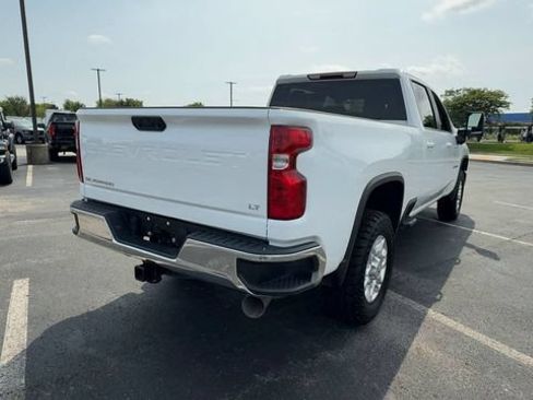 Used 2025 Chevrolet Silverado 2500 LT AWD/4WD image 8