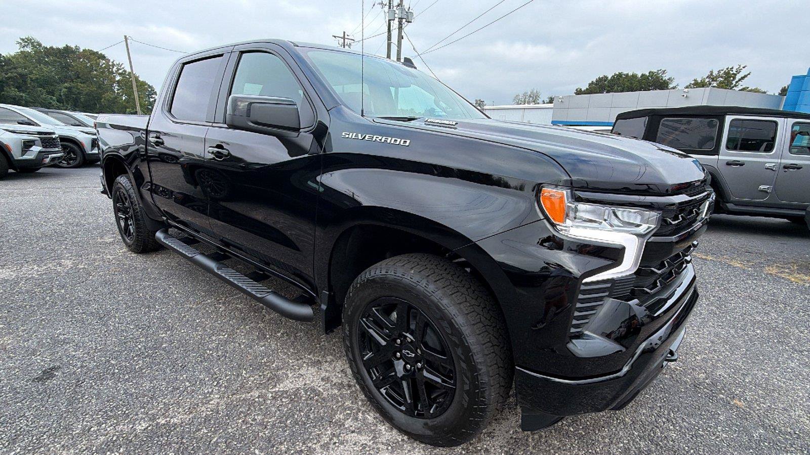 New 2026 Chevrolet Silverado 1500 RST w/ RST Select Package AWD/4WD image 6
