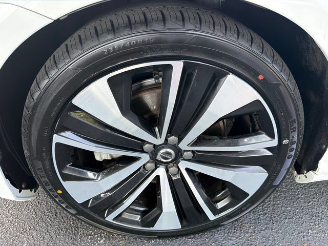 Used 2022 Volvo S60 B5 Momentum w/ Climate Package FWD image 11