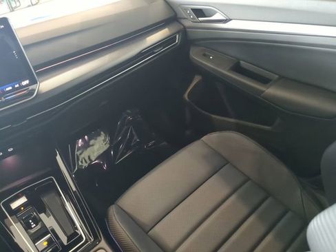 New 2026 Volkswagen Golf image 15